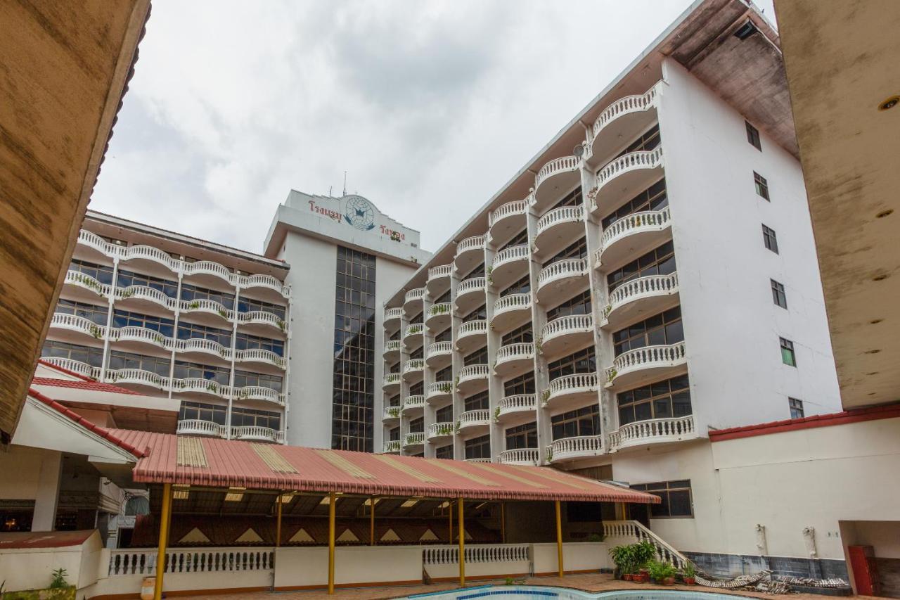 Capital O 1115 Wang Thong Hotel Maesai Mae Sai Exteriör bild