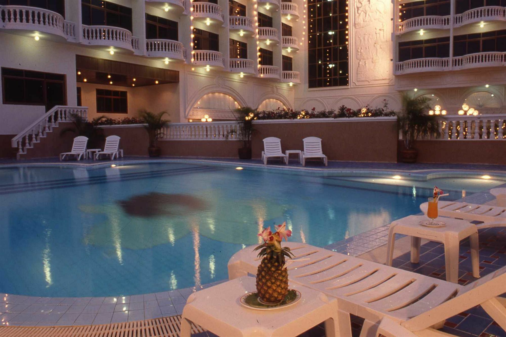 Capital O 1115 Wang Thong Hotel Maesai Mae Sai Exteriör bild